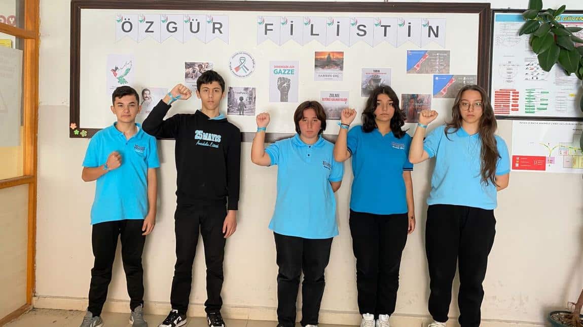 Okullarımızda Gazze İçin Eş Zamanlı Farkındalık Etkinliği Düzenlenmiştir.